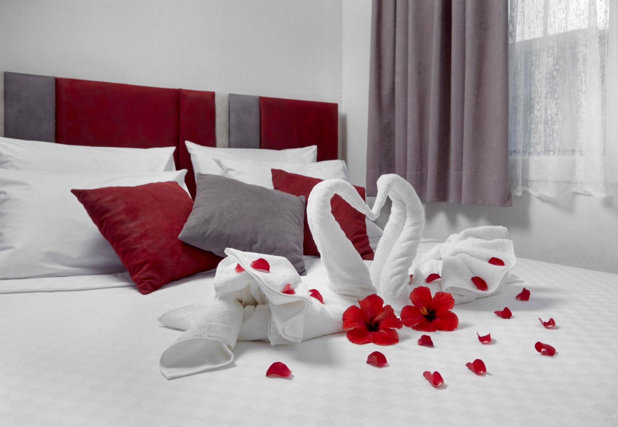Palmiyem Apart Otel Сеферихисар Экстерьер фото
