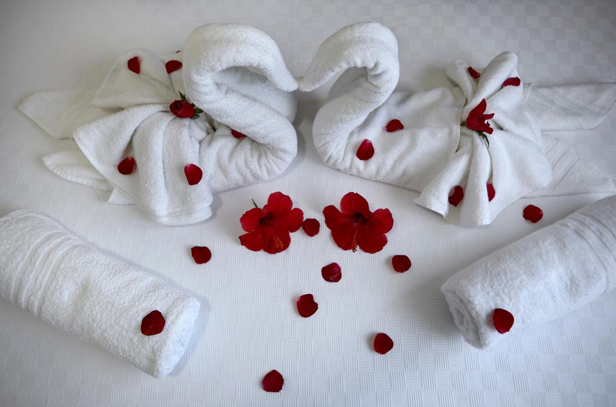 Palmiyem Apart Otel Сеферихисар Экстерьер фото