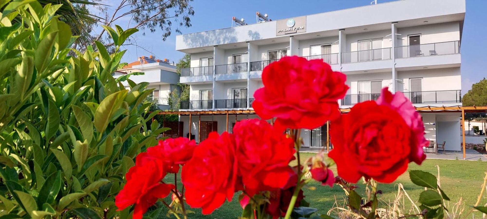 Palmiyem Apart Otel Сеферихисар Экстерьер фото